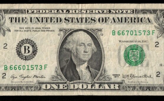1977 $1 FRN MISMATCH #666/667