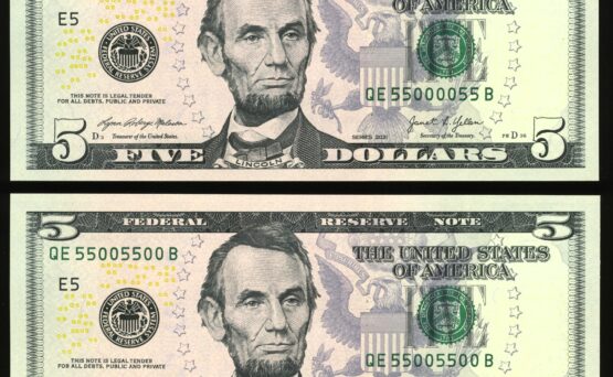 2021 $5 55000055/55005500 SET